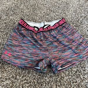 Girls XL Under Armour Shorts
